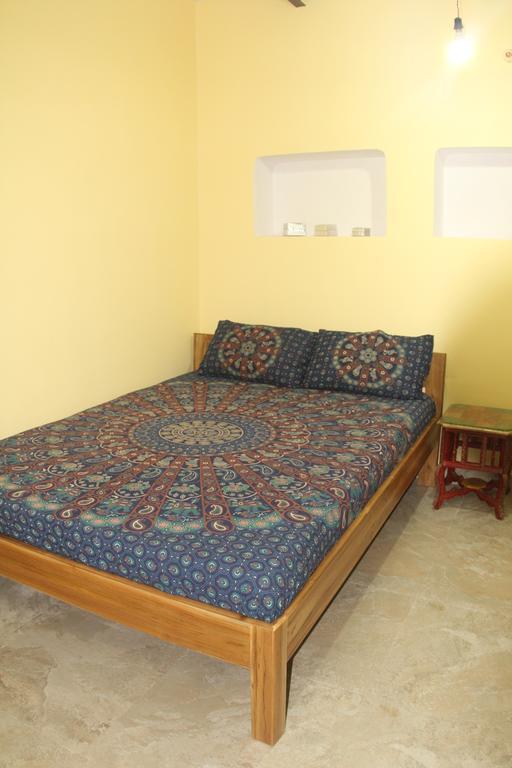 Lotus Paying Guesthouse Varanasi Luaran gambar